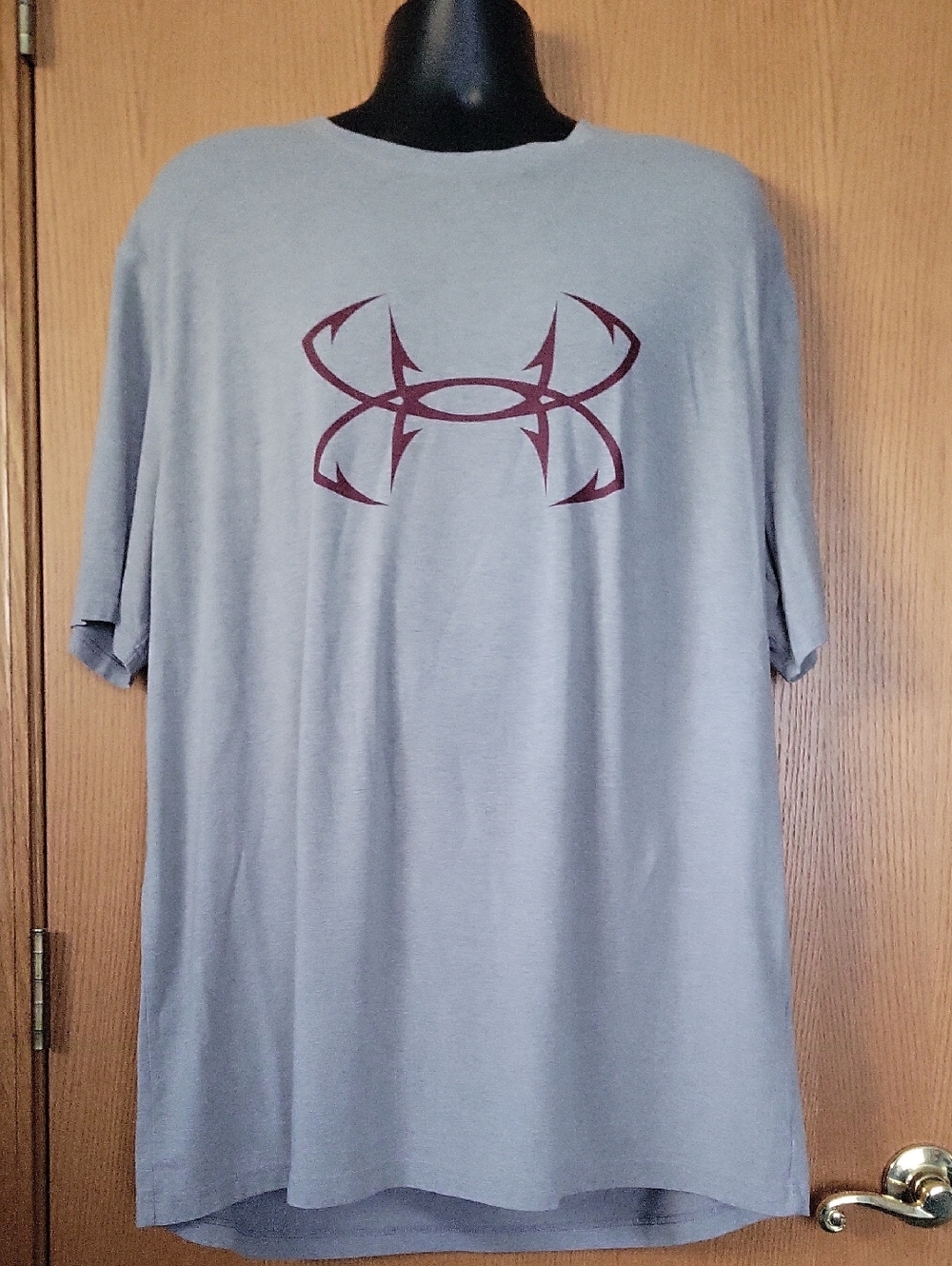 Under Armour Light Gray Short Sleeve Tee with Maroon Logo